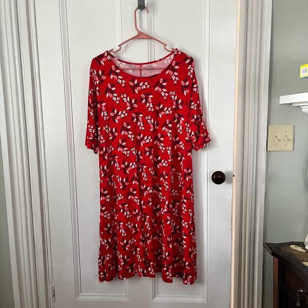 Red short dress